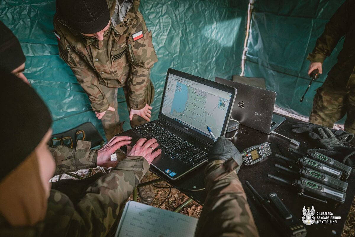 Terytorialsi i psy ratownicze w akcji. Lubelska Grupa K9 doskonali swoje umiejętności 3 Grupa K9 2 LBOT