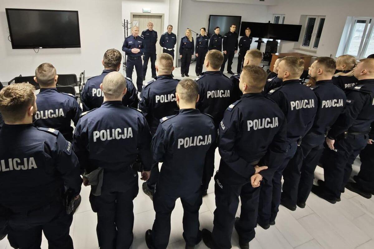 Pierwsze szkolenie aspiranckie w Lublinie. 24 policjantów rozpoczęło 19-dniowy kurs, który zakończy egzamin 1 Pierwsze szkolenie aspiranckie w Ośrodku Szkolenia Policji w Lublinie