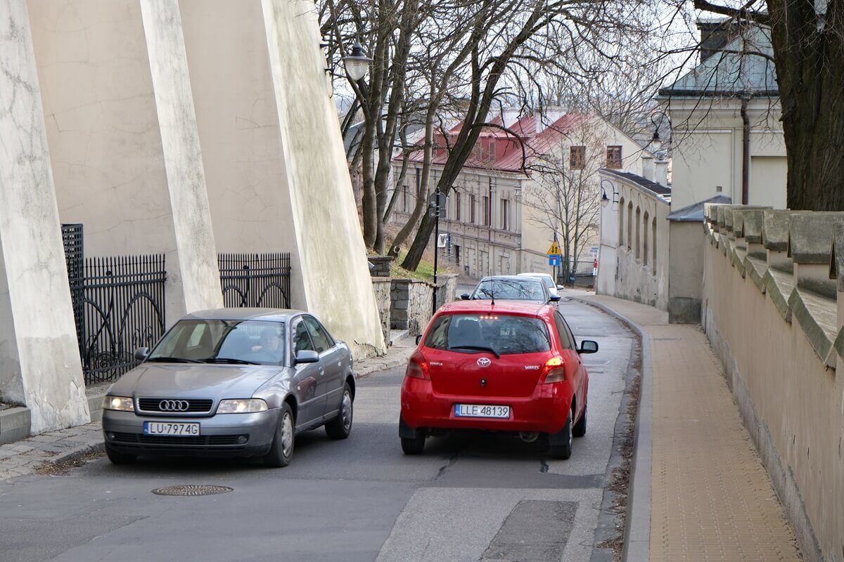 Awaria kanalizacji w centrum Lublina, ulica nieprzejezdna 1 Awaria sieci kanalizacyjnej na ul. Podwale w Lublinie
