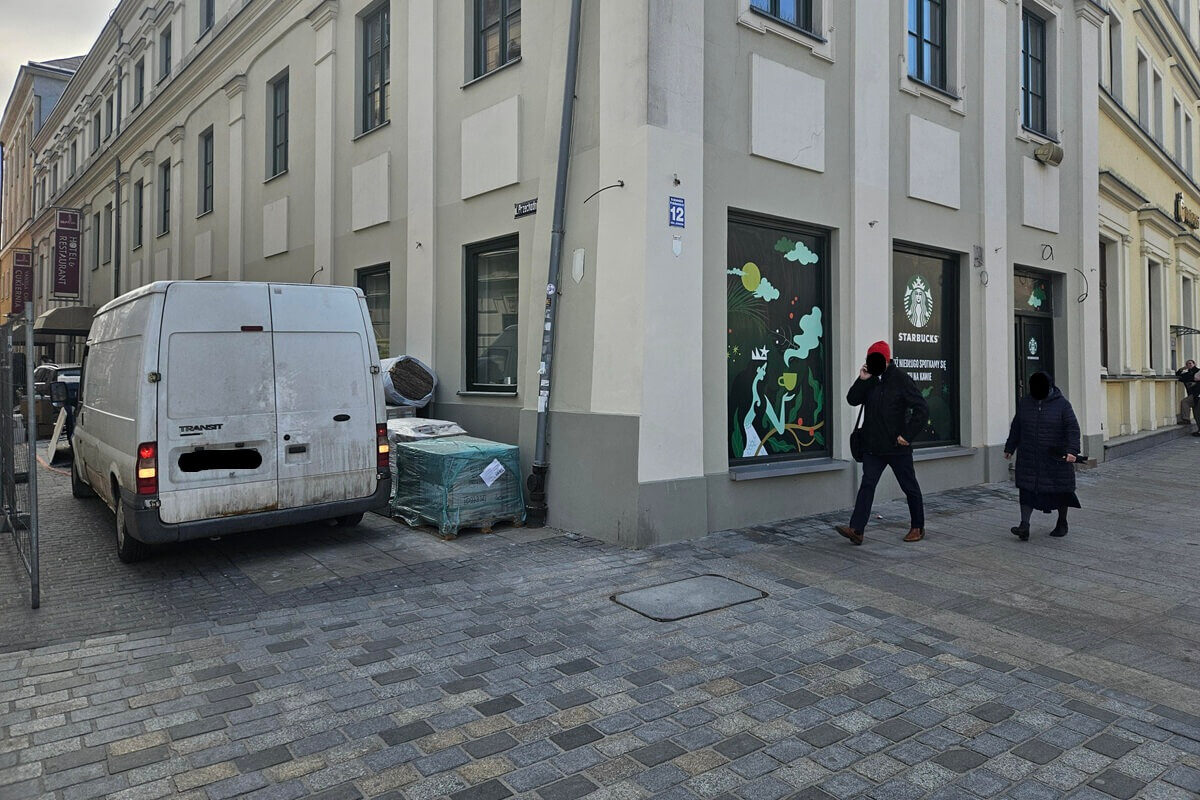 Starbucks otworzy wkrótce swoją pierwszą kawiarnię w Lublinie 1 Kawiarnia Starbucks przy deptaku w Lublinie