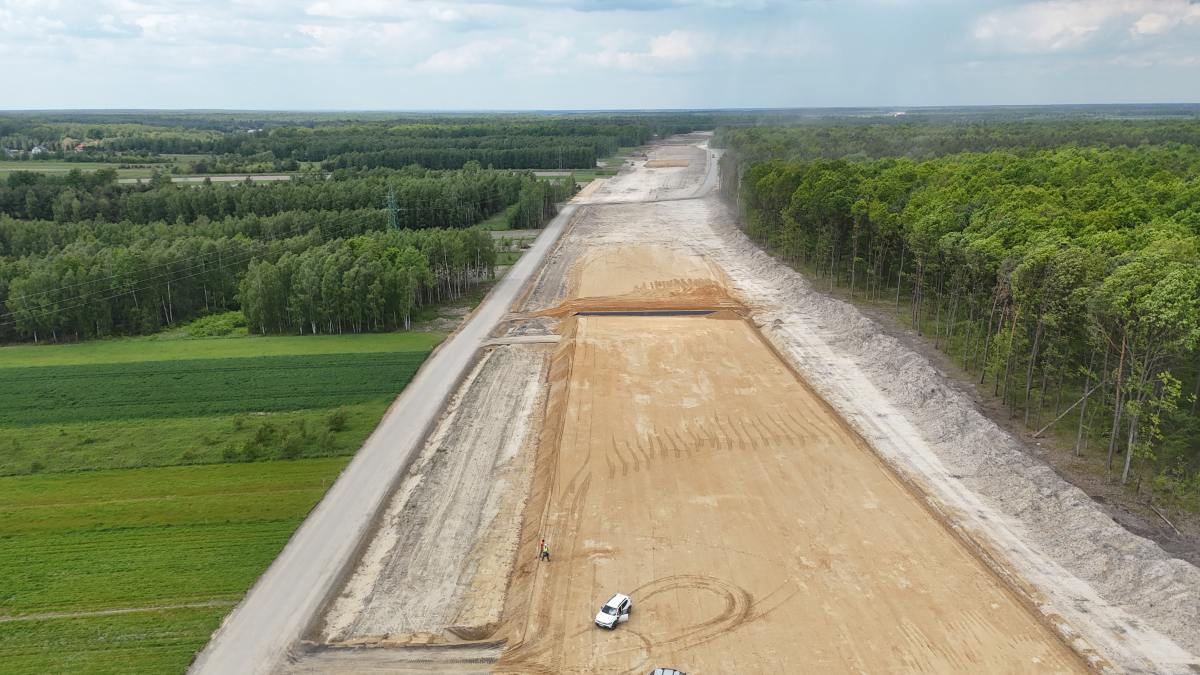 Budowa S19 Lublin - Lubartów nabiera tempa. Zobacz postęp z prac (zdjęcia i wideo) 4 Postęp prac S19 Lublin Lubartów | fot. GDDKiA