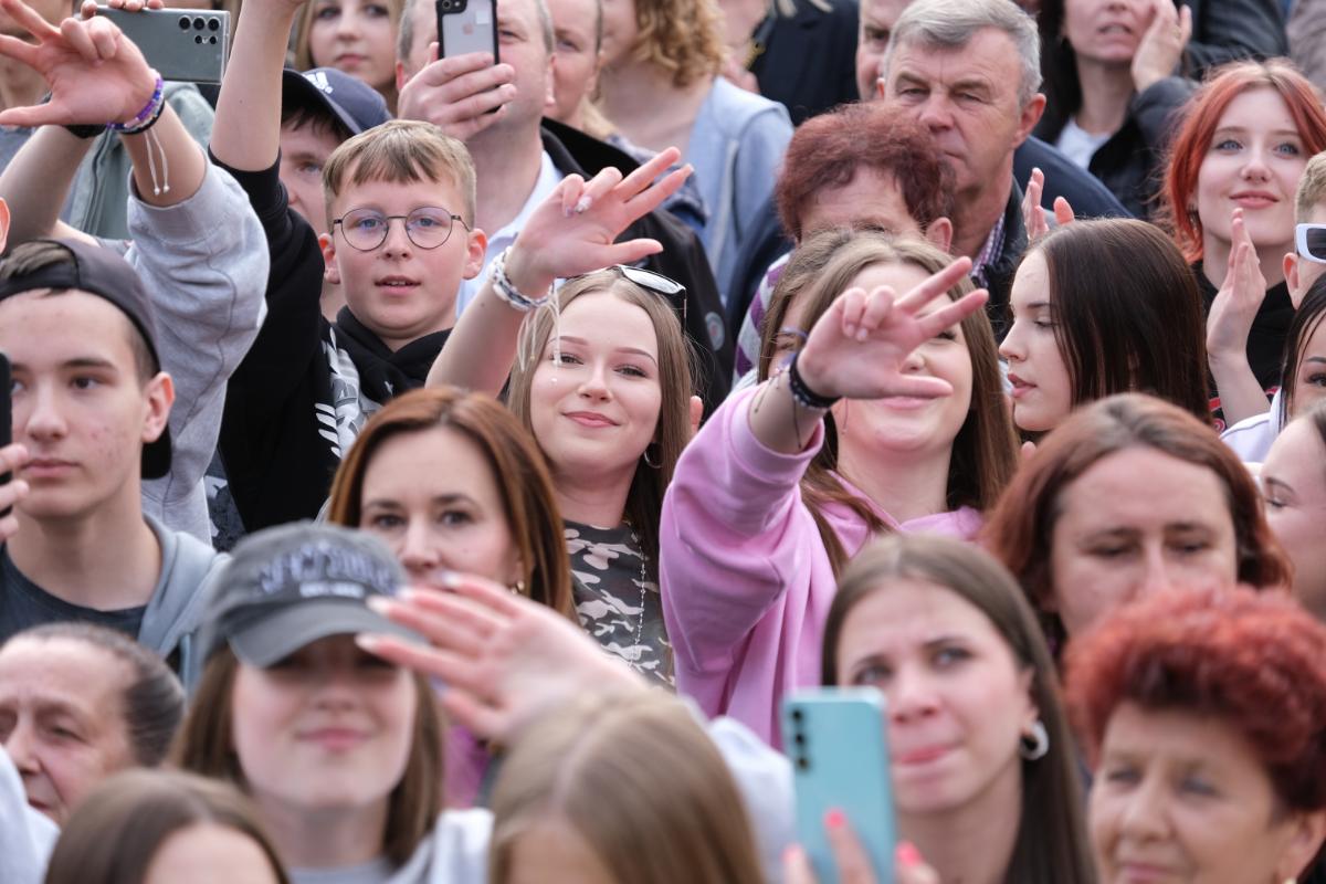 Dziesiątki tysięcy pierogów, prawdziwe tłumy i dwaj królowie na scenie. Tak w niedzielę bawiła się Bychawa! (zdjęcia) 6 Święto Pierogów w Bychawie 2025