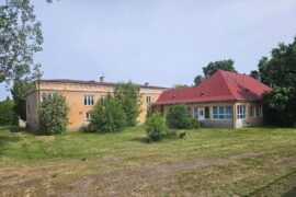 budynki przy al pilsudskiego 17 2 c80a128bd956