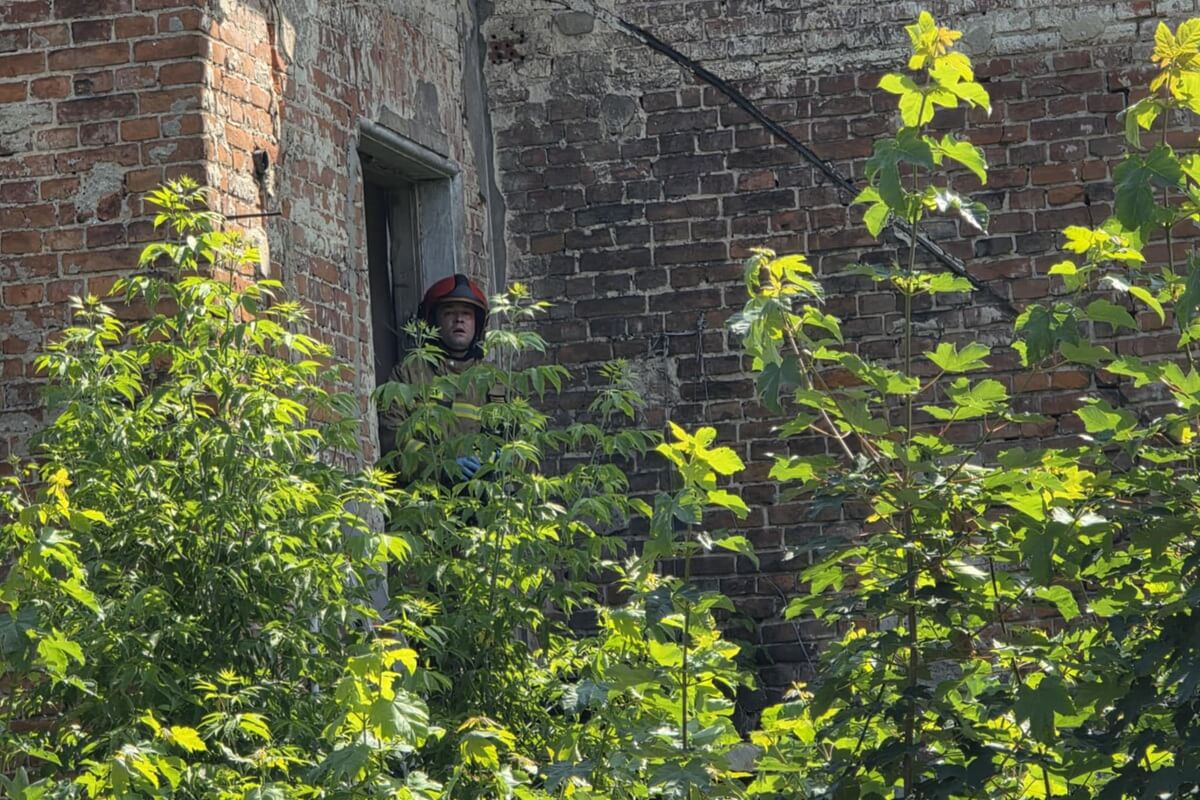 Pożar w centrum Lublina. To nie pierwszy raz w tym miejscu (zdjęcia) 6 Pożar pustostanu przy ul. Wesołej w Lublinie