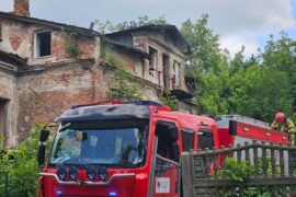 pozar pustostanu przy ul wesolej 7b60da515c55