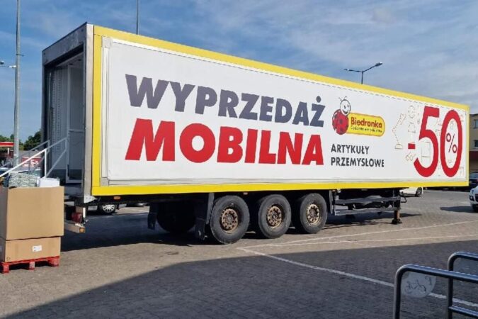 przyczepa wyprzedazowa biedronki de07699a9c8f
