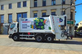 smieciarka firmy kom eko na placu litewskim e5eea89a8691