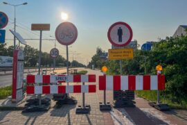 zamkniety chodnik i sciezka rowerowa na ul jana pawla ii 62979f7701d4