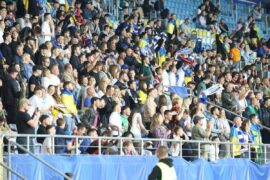 kibice dynamo kijow na trybunach motor lublin areny 78c512ee4b62