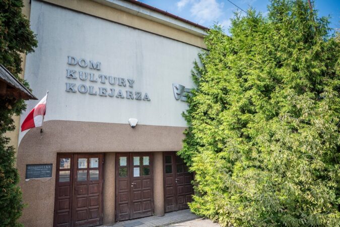 Dom Kultury Kolejarza 2 5caf8cb8e41a