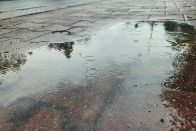 deszcz kaluza 6635c6c7240f