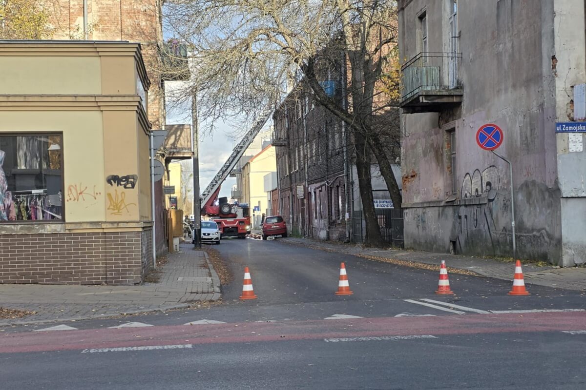 Pożar kamienicy przy ul. Przemysłowej / ul. Zamojskiej w Lublinie