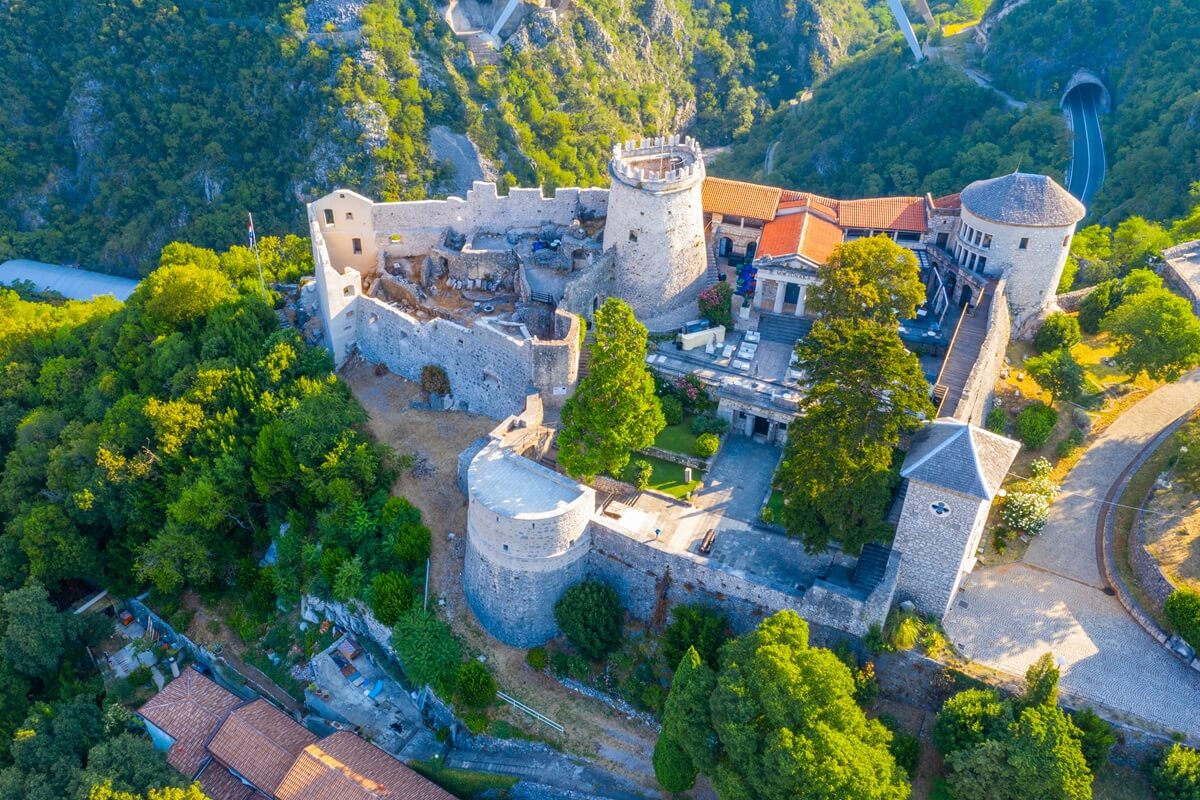 Wizz Air ogłasza nowe połączenie z Lublina! W wakacje 2026 polecimy do chorwackiej Rijeki