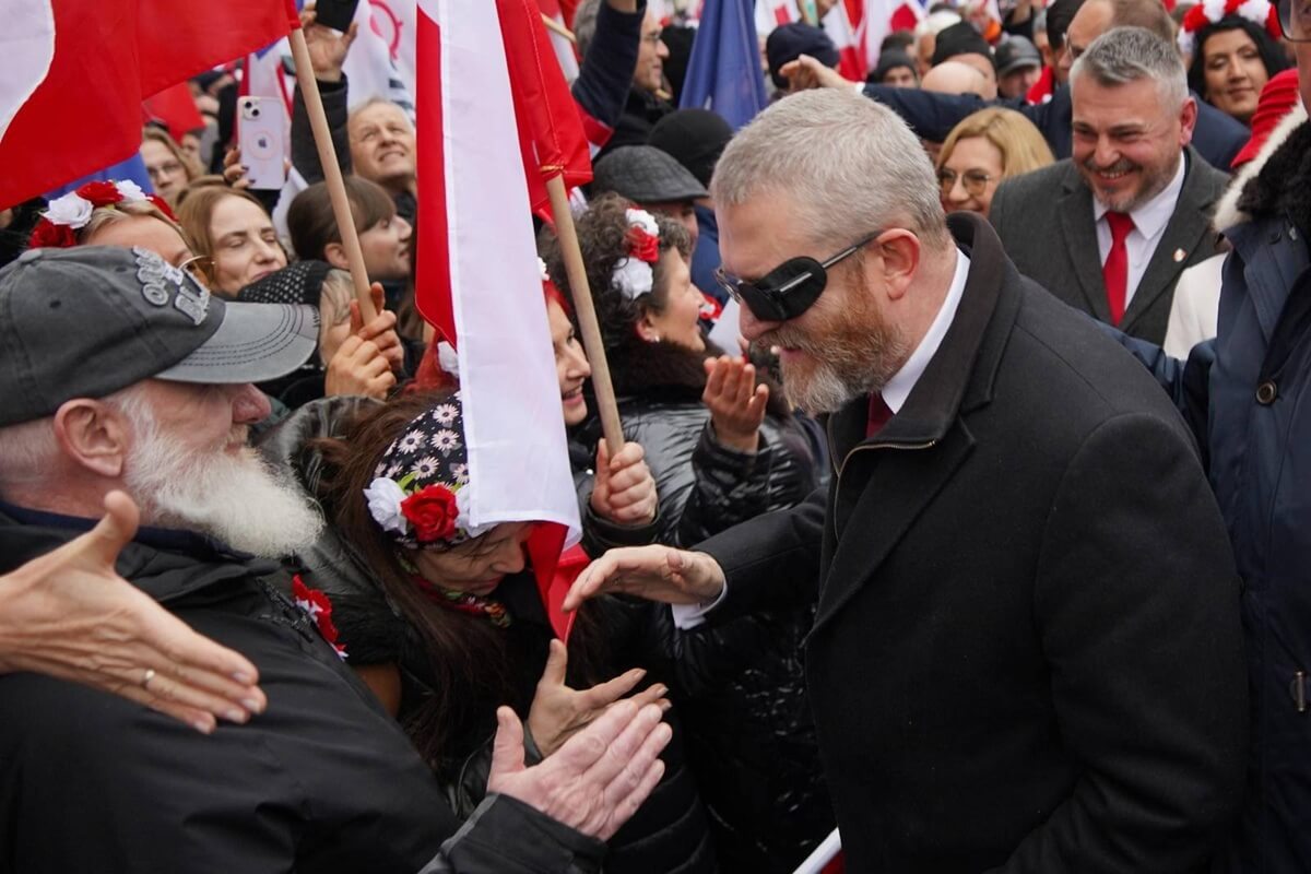 Marsz Grzegorza Brauna „Polska za pokojem” przejdzie dziś przez centrum Lublina. Start spod Zamku Lubelskiego