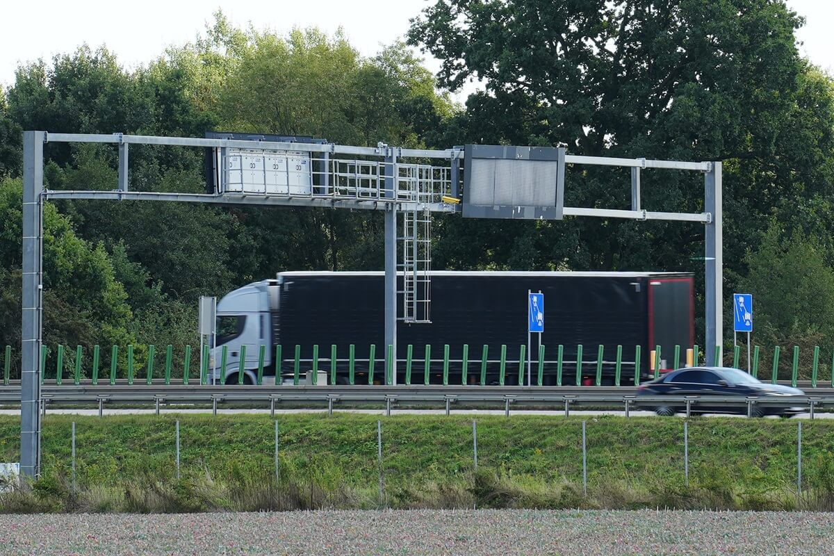 Odcinkowe pomiary prędkości na trasach wokół Lublina. System ruszy jeszcze w tym roku