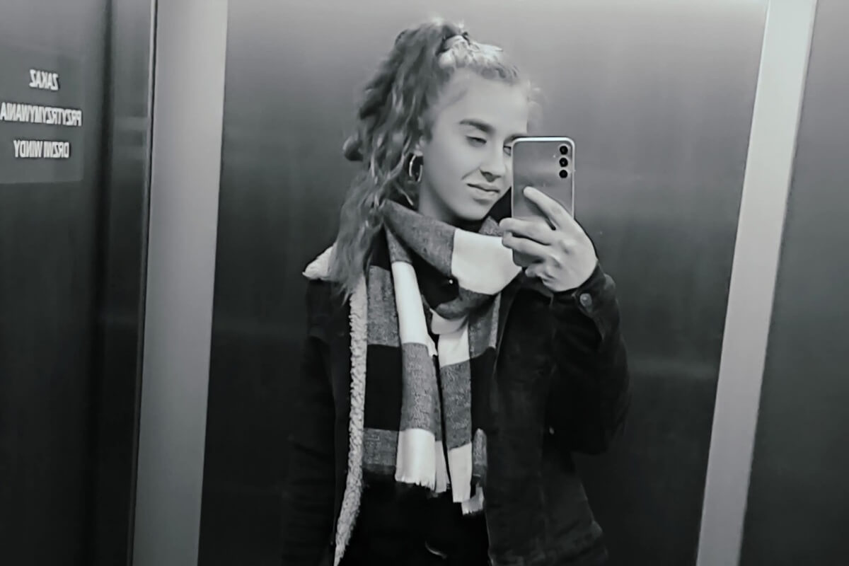 Gęsta mgła i chaos na S19. Karambol z udziałem 18 pojazdów, wielu rannych. Droga była zablokowana przez całą noc [ZDJĘCIA]