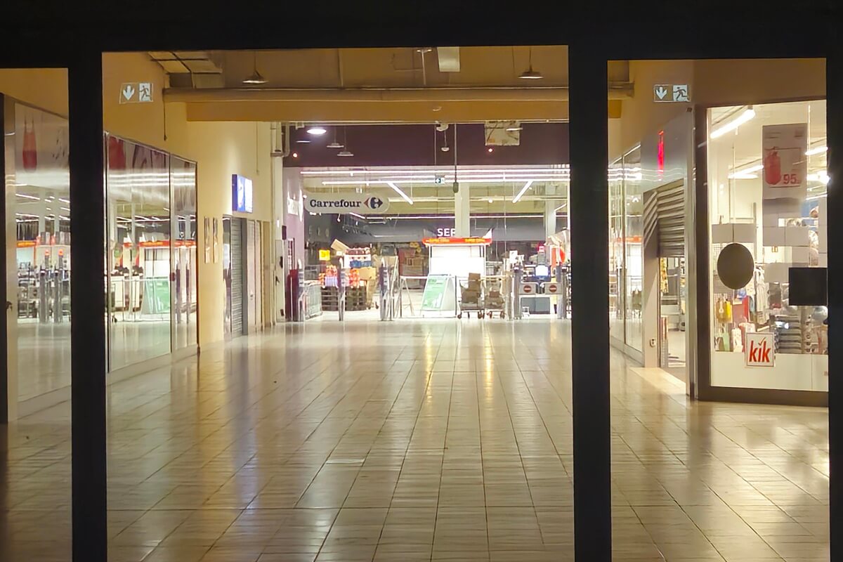 Galeria Lubelska i działający w niej Carrefour zamknięte