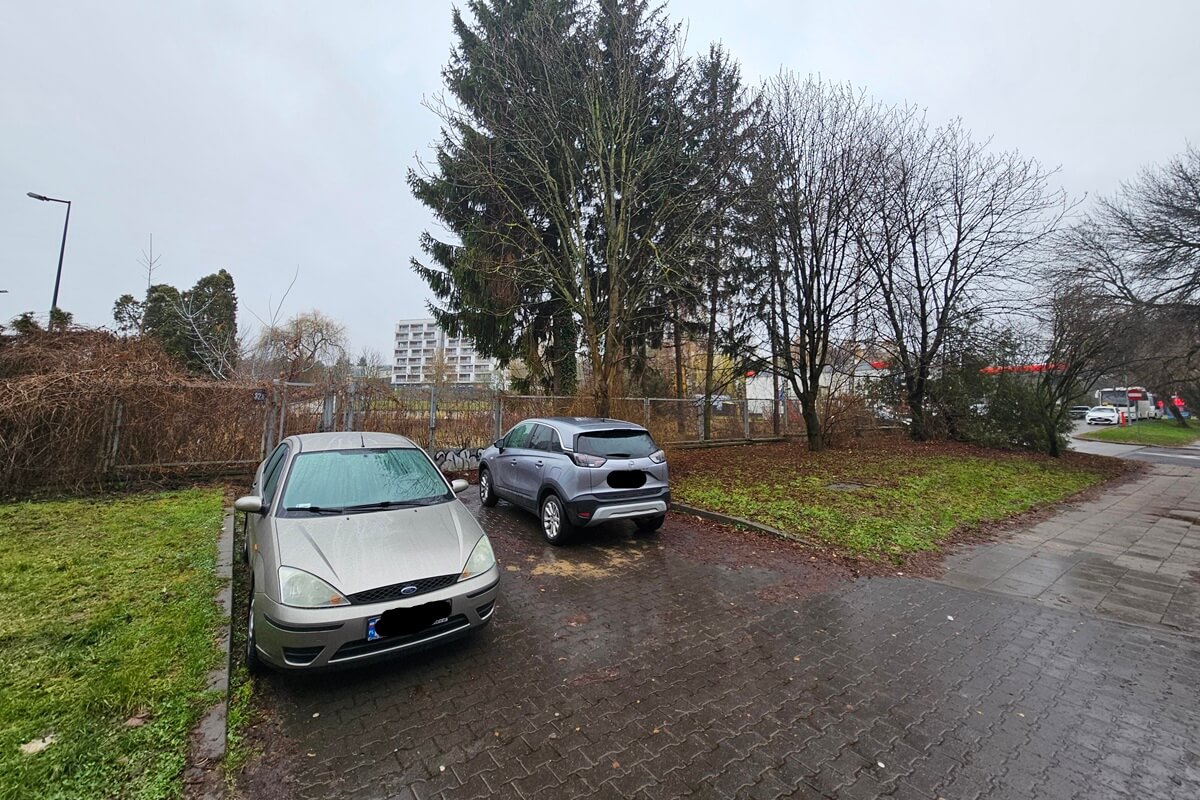 The One na Głębokiej. Deweloper szykuje się do budowy akademika premium obok Orlenu i Uniwersytetu Przyrodniczego 3 Na działce pomiędzy Kliniką UP a stacją Orlen przy ul. Głębokiej powstanie prywatny akademik