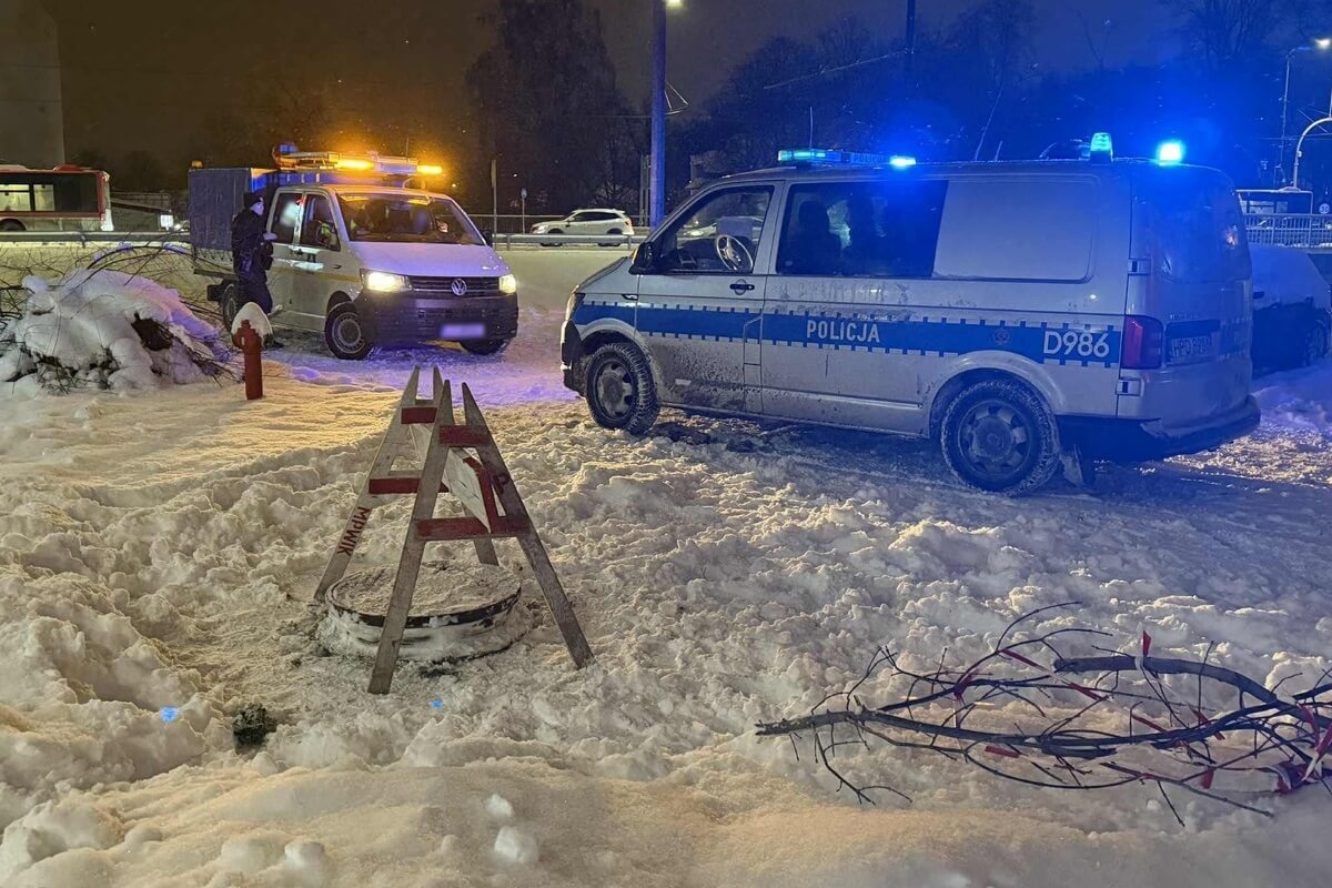 3-letnia dziewczynka wpadła do głębokiej studzienki w Lublinie. Dramat przy ul. Fabrycznej