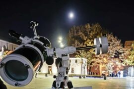 darmowe obserwacje przez teleskop na placu litewskim 89b72d0f0478