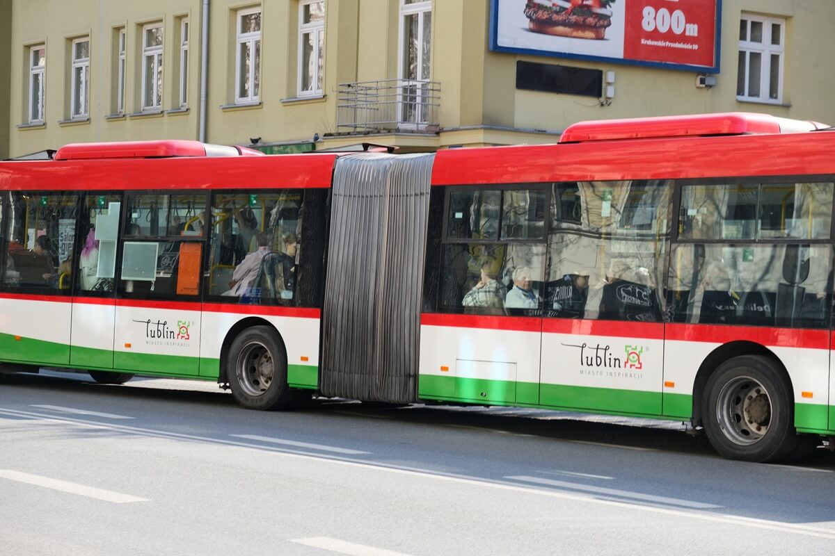 Kolejna czytelniczka zaatakowana przez agresywną staruszkę w lubelskim autobusie. „Płakałam jak dziecko”