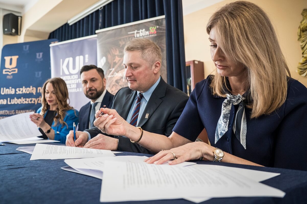 Lublin kształci młodych dyplomatów. W III LO powstaje dwujęzyczna klasa prawniczo-dyplomatyczna pod patronatem KUL