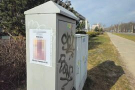 kartki ostrzegajace o pedofilu rozwieszone na terenie lublina aab28a31ea7c