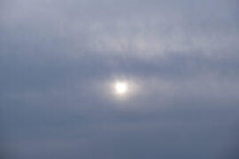 slonce za chmurami 36439acf0262