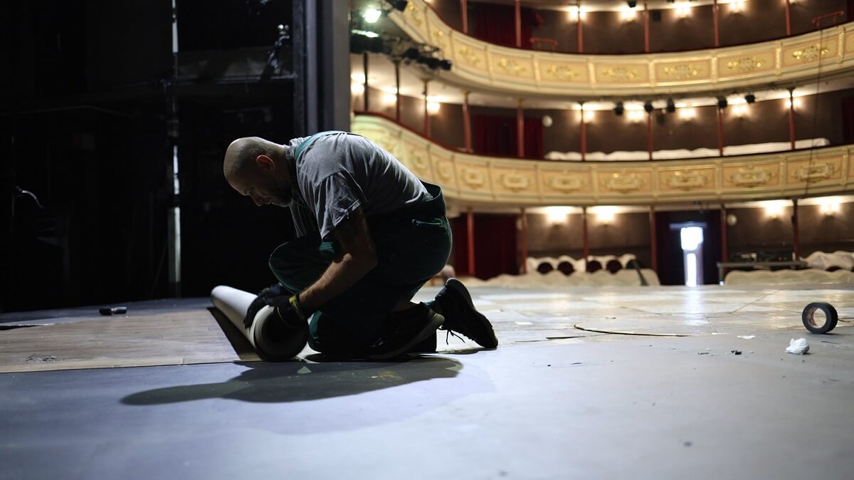 Pracownik techniczny Teatru