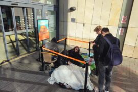 kolejka na otwarcie popeyes lublin 88ddd381df2c