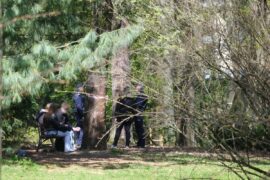 policjanci w ogrodzie saskim cd4c061942f0