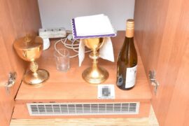 wypil wino mszalne na plebanii a2d1c97a962a