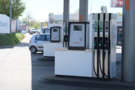 Ceny paliw znowu w górę. Od wtorku (5 maja) na stacjach zapłacimy więcej za benzynę