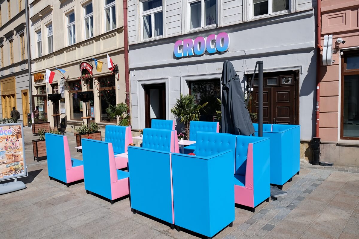 Ogródek gastronomiczny lodziarni Croco przy deptaku w Lublinie