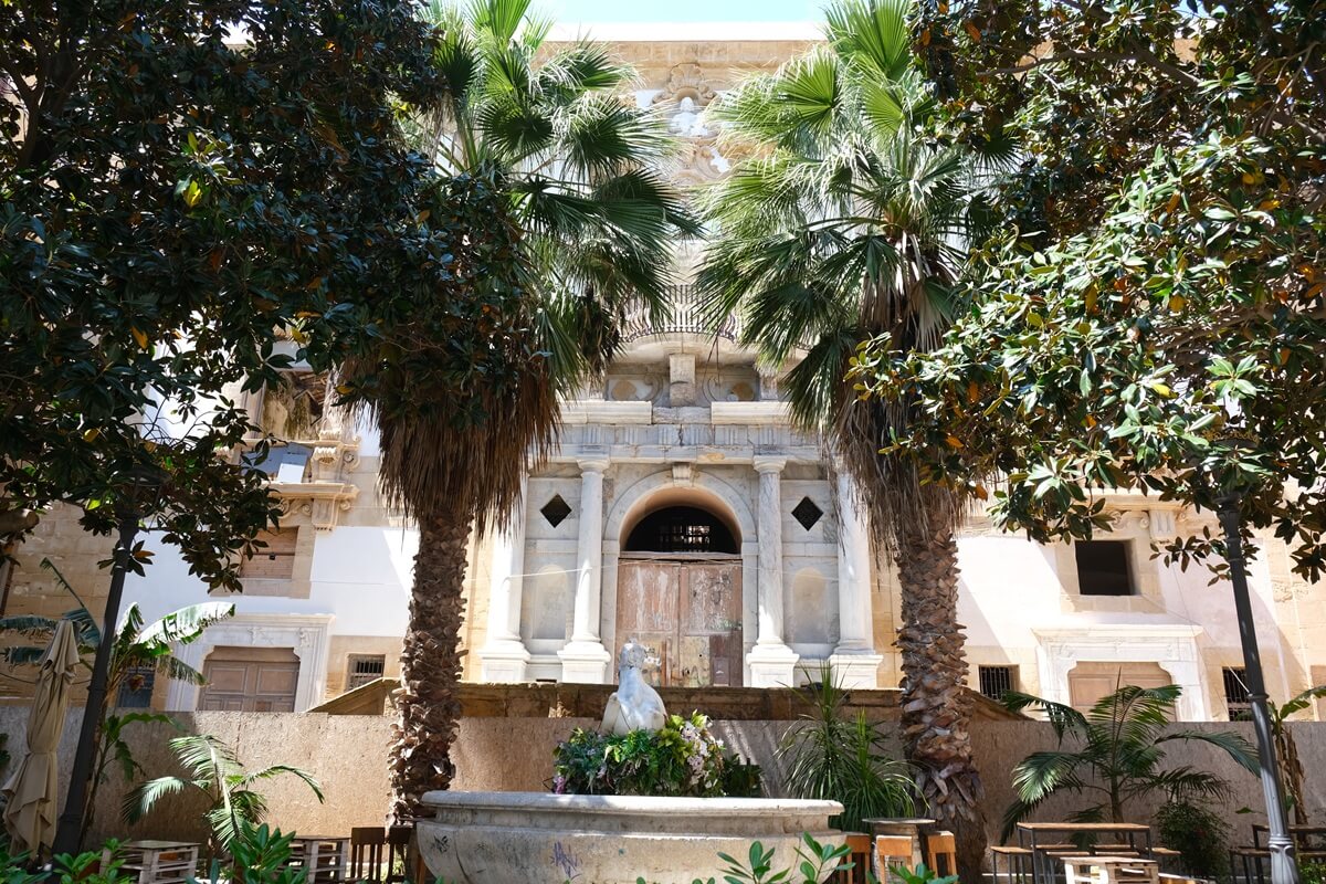 „Palazzo Lucatelli – opuszczona perełka Trapani z historią sięgającą XV wieku