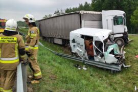wypadek tir bus kajetanow s12 4509572d06f5