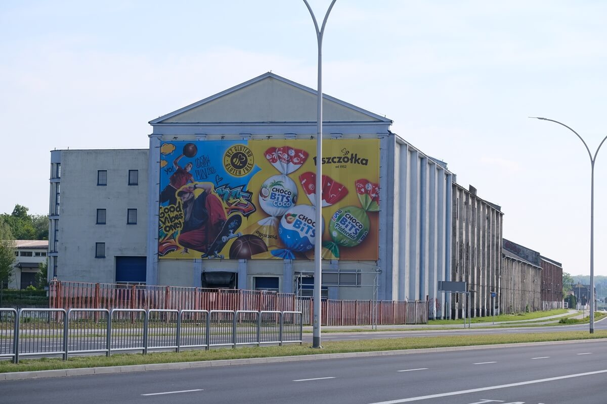 Wielki mural sportowy ozdobi budynek dawnej cukrowni? Rada Dzielnicy podjęła uchwałę