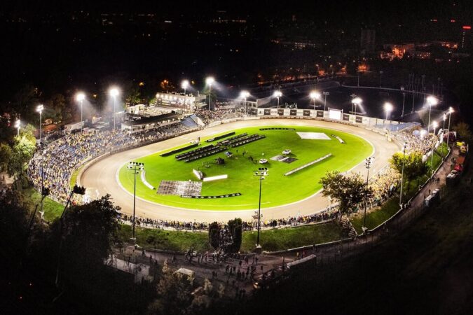mecz na stadionie zuzlowym w lublinie d1509a457d50