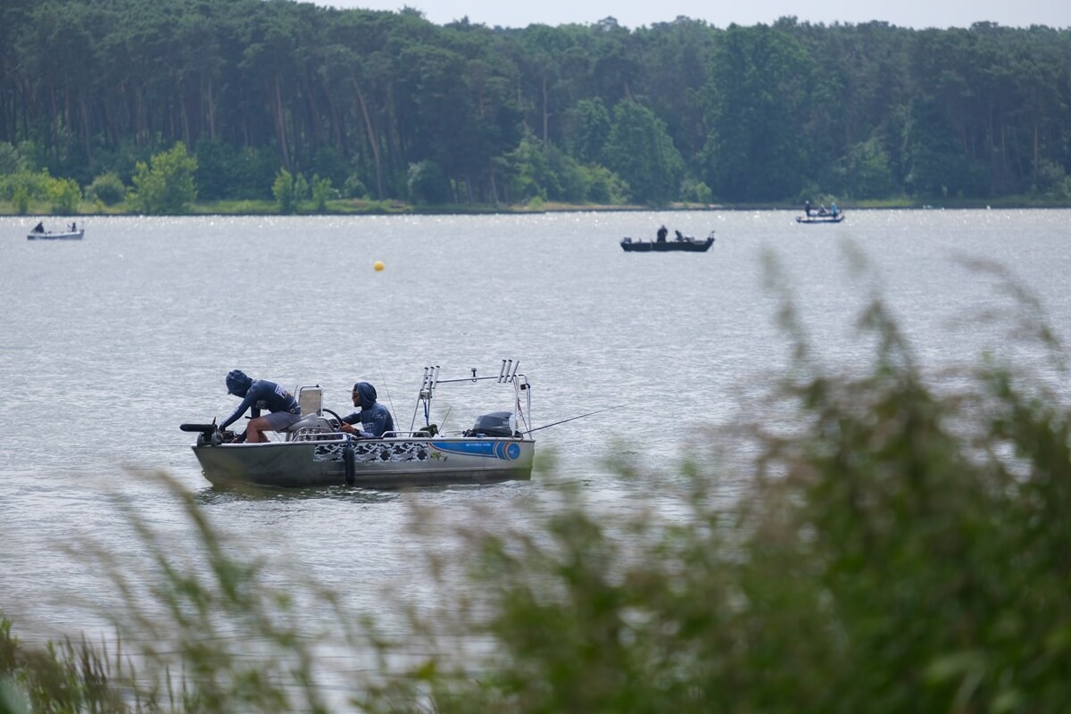 Zawody wędkarskie i piknik dla dzieci nad Zalewem Zemborzyckim. Przed nami Lublin Predator Cup