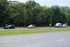 zderzenie bwm z daihatsu na solidarnosci faaa8f58e892