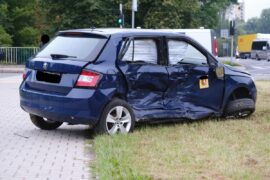 zderzenie skody z fordem na solidarnosci a9b14dca0da6