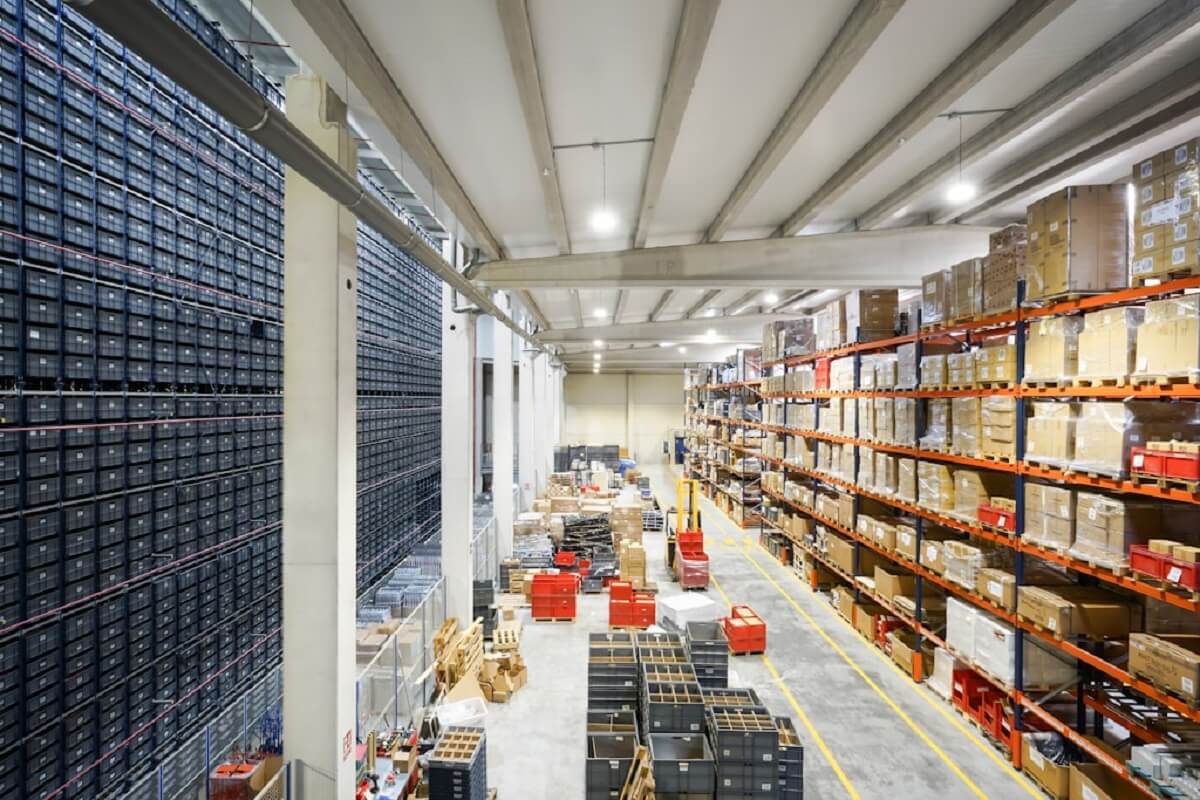 Chińska hurtownia – jak wybrać sprawdzonego dostawcę i bezpiecznie rozpocząć import?