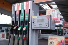 dystrybutor na stacji paliw circle k c53431c7d7d7