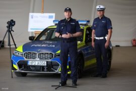 nowe oznakowane radiowozy bmw i reczne radary 4835e866150a