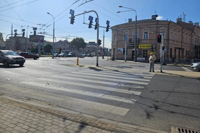 przejscie dla pieszych na 1 maja plac bychawski e899a319bb3c