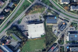 budynek po dawnym carrefourze w swidniku 9508a62f35ac