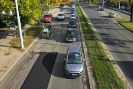 drogowcy ukladajacy asfalt na andersa korki 97f8794f7f3d