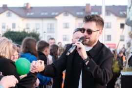 koncert zespolu defis na dozynkach gminy glusk w dominowie 3f1f25a0b6d2