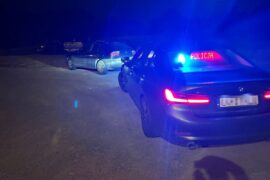 policjanci zatrzymali na mazowieckiego kierowce seata do kontroli d705667bd01a