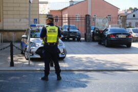 straz miejska na zamknietej krolewskiej 76518f086c8c